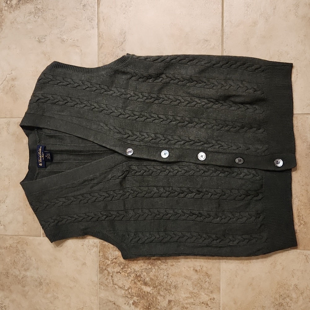 Brooks Brothers Saxxon Wool Sweater Vest